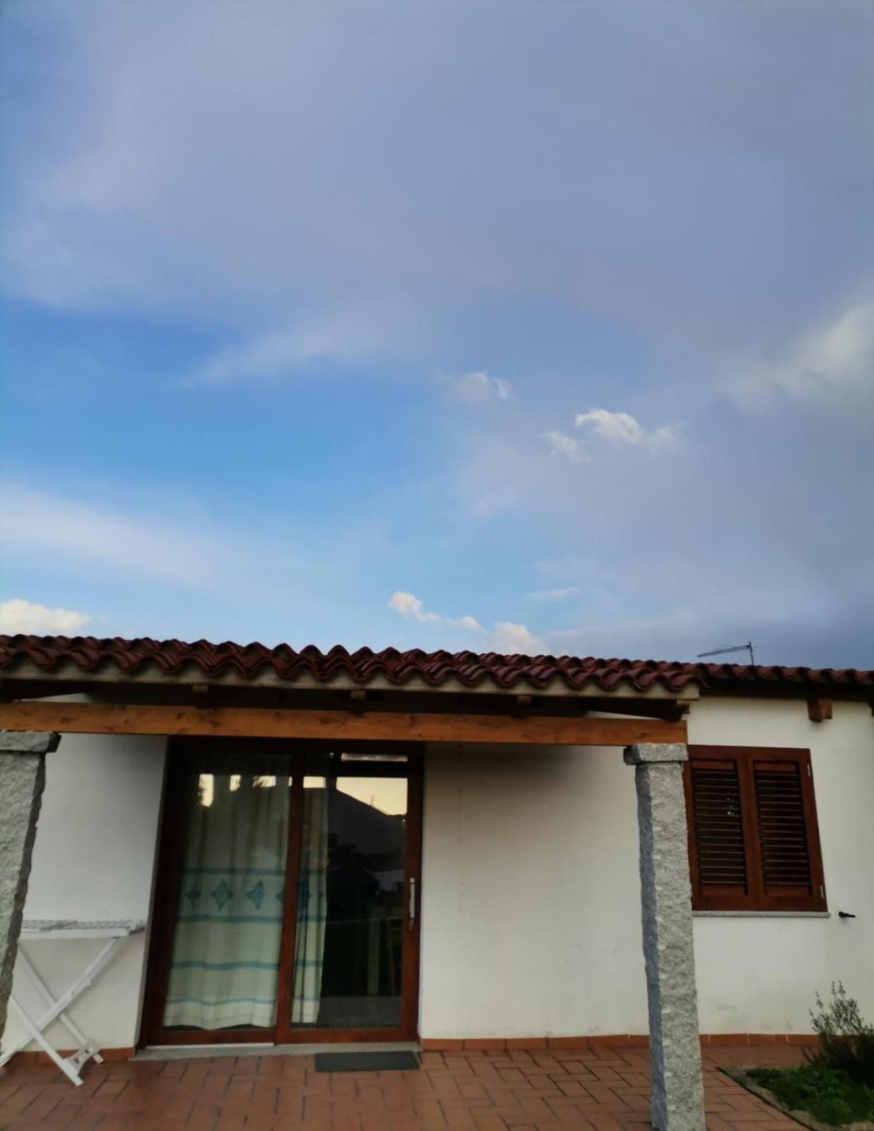 Agriturismo B&B Domo De Resteblas Беркидда Экстерьер фото