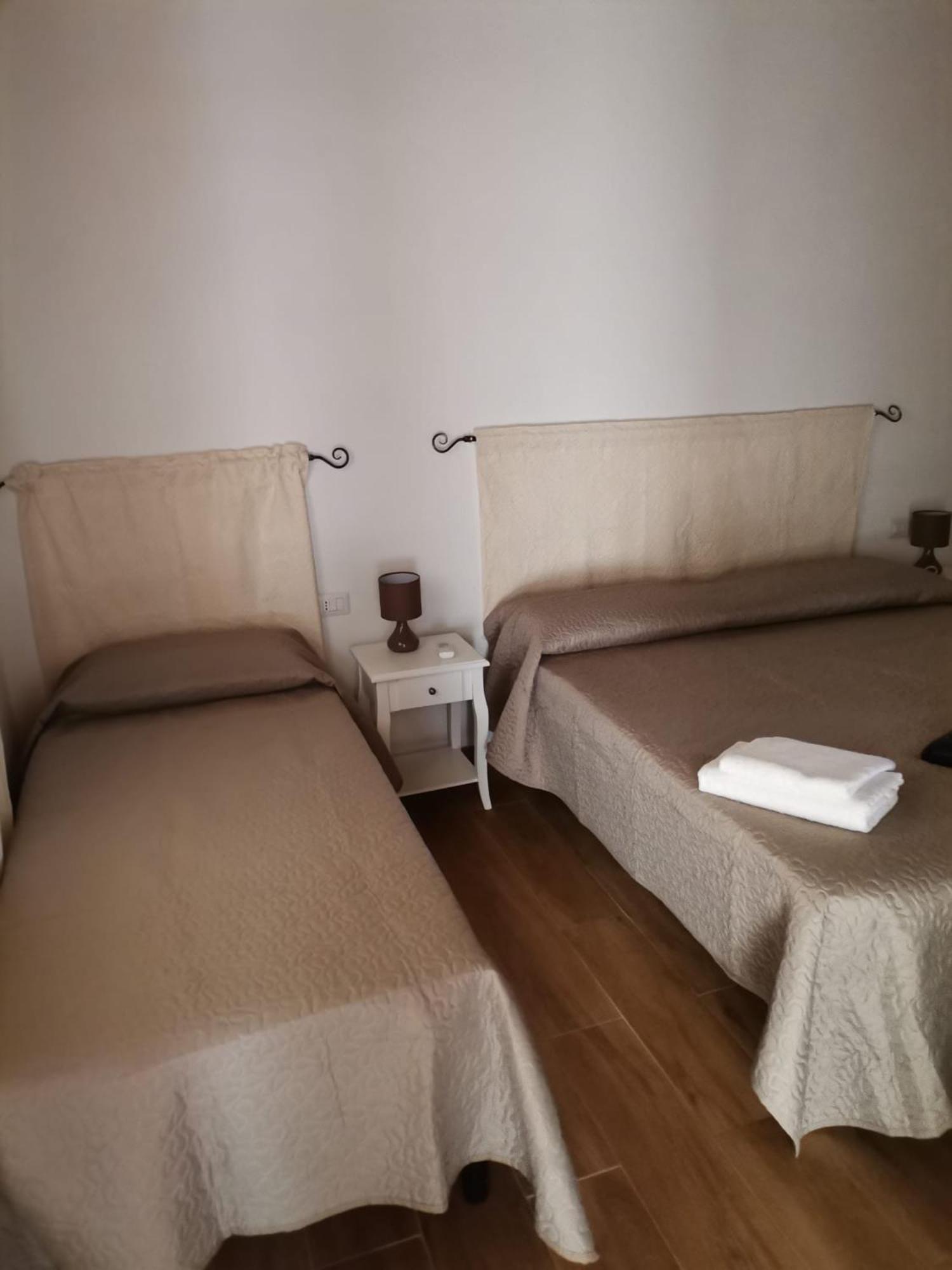 Agriturismo B&B Domo De Resteblas Беркидда Экстерьер фото