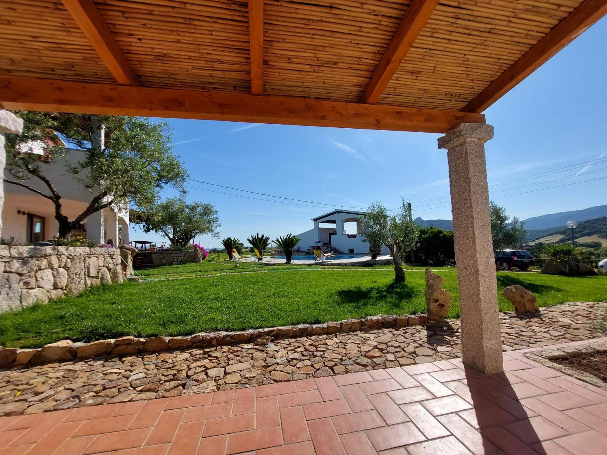Agriturismo B&B Domo De Resteblas Беркидда Экстерьер фото